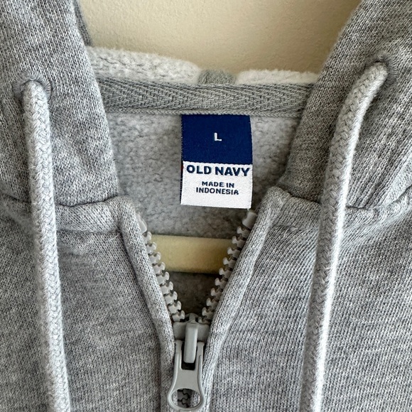 Old Navy Cropped Fleece Zip Up Hoodie, Size Large, Grey - Picture 10 of 16